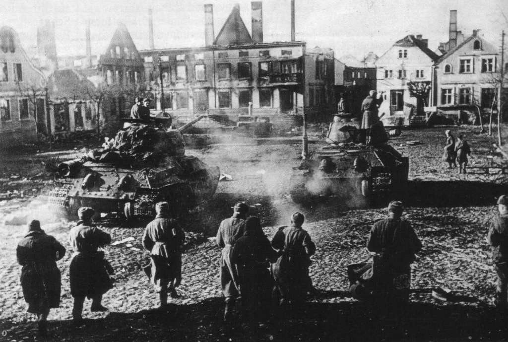 9 апреля 1945 года советские войска заняли город-крепость Кёнигсберг 